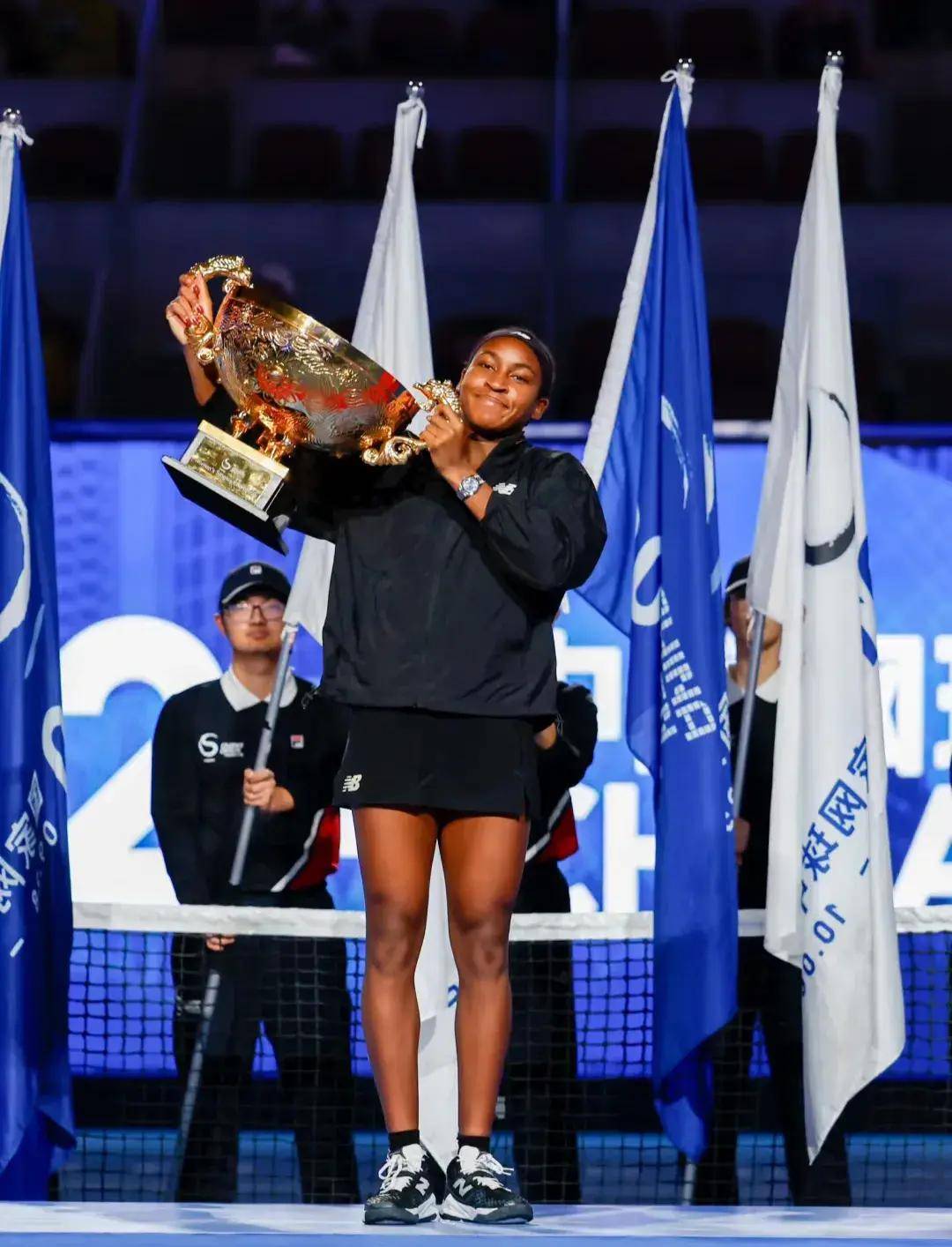 定着比赛的 定着比赛的