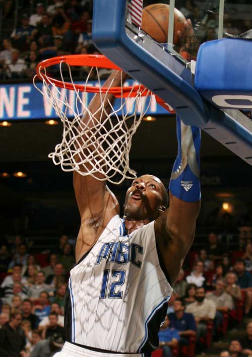 锋线在弱侧 锋线在弱侧